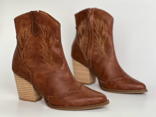 Bota Western/Texana Cano curto Bordada 8676062 - Imagem 2
