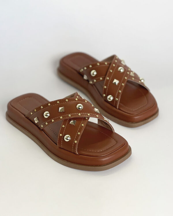 Flatform com Tiras Cruzadas e Apliques 8608040