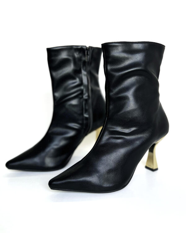 Bota Cano Curto Salto Cromado 891C5800 - Imagem 9
